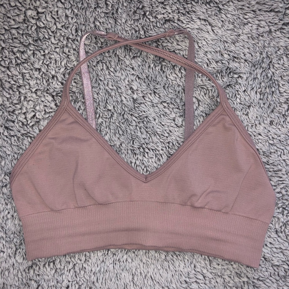 lululemon sports bra